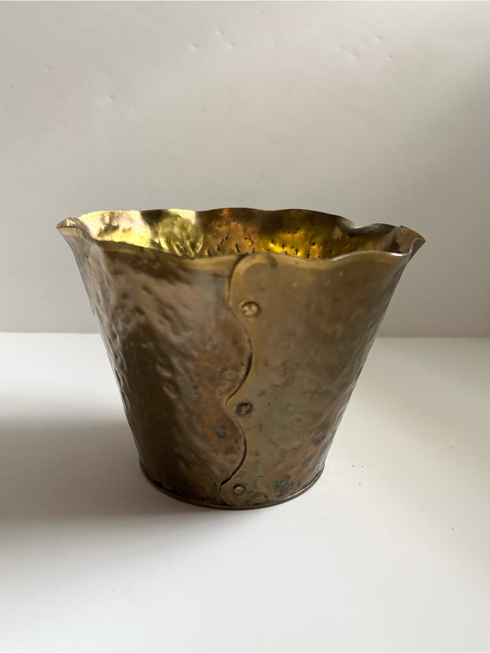 VINTAGE Hammered Brass Planter - Scalloped Edge, Patina, Retro Hollywood Regency